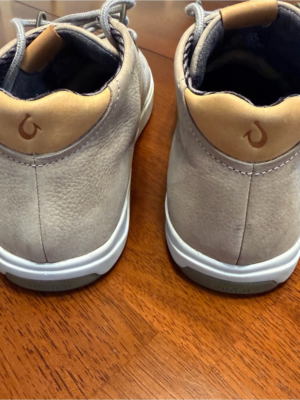 Olukai Nana Hele 10449-7B7B Men US 11 Beige Leather Lace-Up Ankle Chukka Boot - Picture 3 of 8